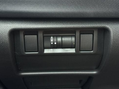 Used 2026 Subaru Forester Premium AWD/4WD image 28