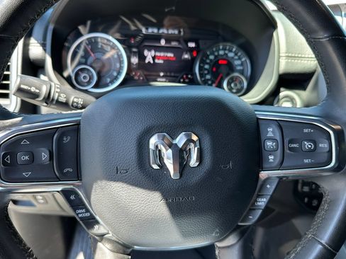 Used 2025 RAM 1500 Laramie AWD/4WD image 22
