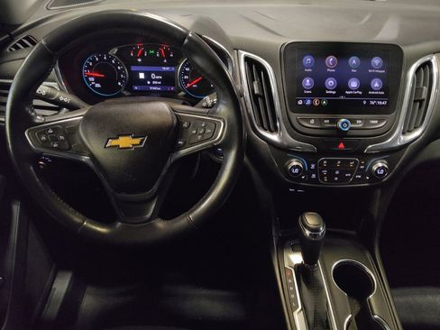 Used 2019 Chevrolet Equinox LT w/ Sun & Navigation Package AWD/4WD image 22