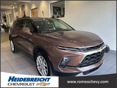 Used 2024 Chevrolet Blazer LT w/ Convenience Package AWD/4WD image 1