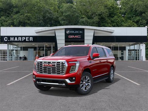 New 2026 GMC Yukon XL Denali image 8