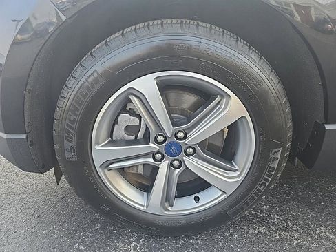 Used 2022 Ford Edge SEL w/ Convenience Package image 42