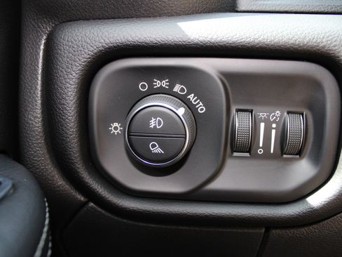 Used 2024 RAM 3500 Laramie w/ Sport Appearance Package image 53