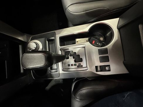 Used 2023 Toyota 4Runner 40th Anniversary SE AWD/4WD image 50