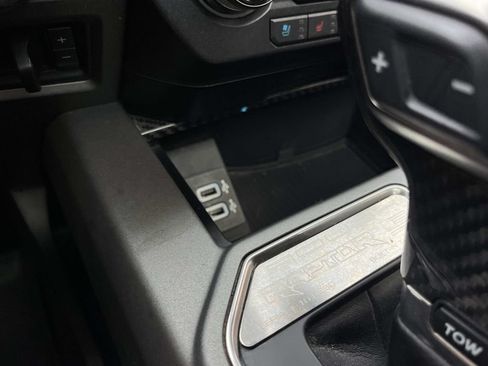 Used 2018 Ford F150 Raptor w/ Equipment Group 802A Luxury AWD/4WD image 39