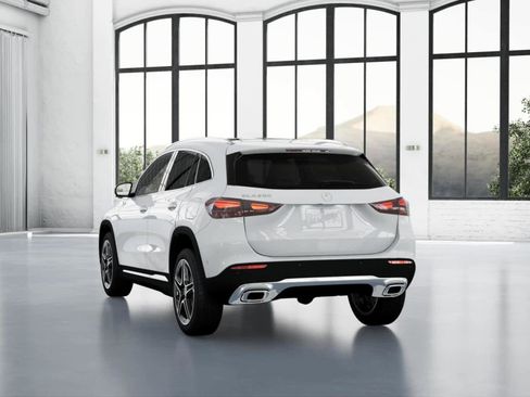 New 2026 Mercedes-Benz GLA 250 image 26