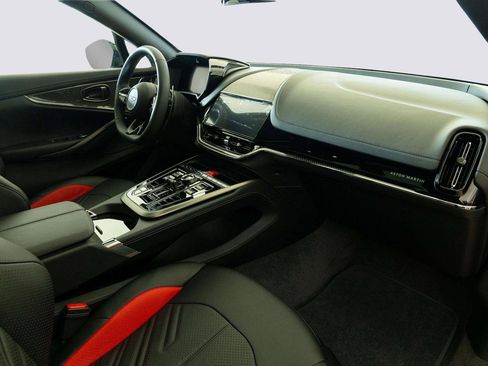 New 2026 Aston Martin DBX S image 35