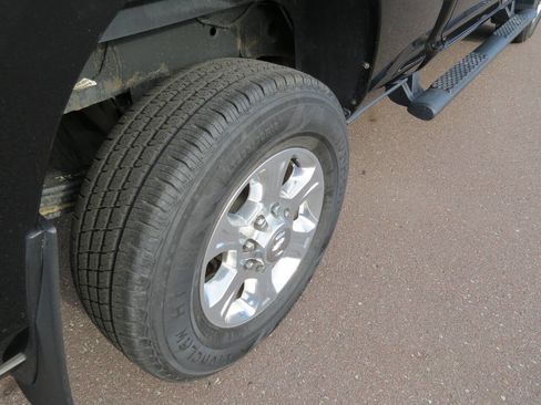 Used 2022 RAM 3500 Big Horn w/ Level A Equipment Group image 5