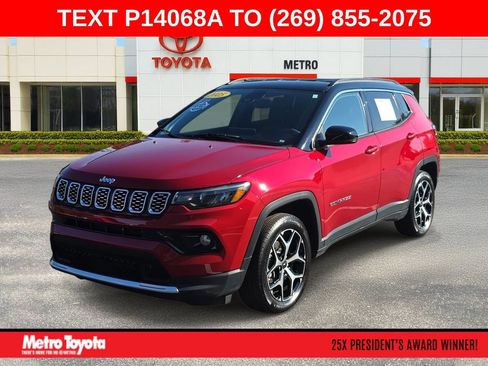 Used 2025 Jeep Compass Limited AWD/4WD image 1