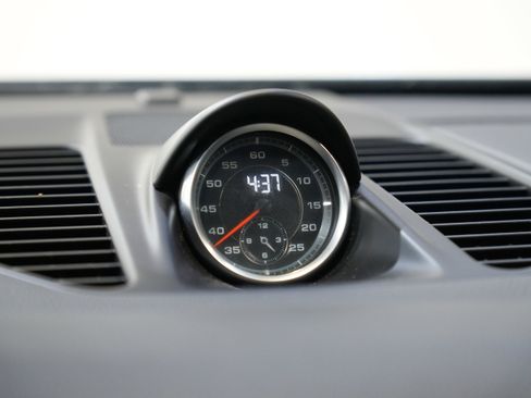 Used 2017 Porsche 911 Carrera S image 37