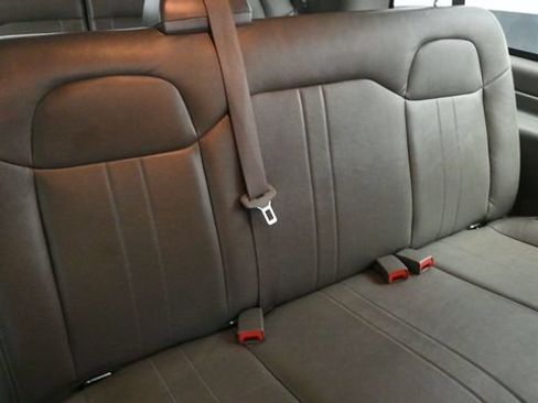 Used 2024 Chevrolet Express 3500 LS RWD image 13