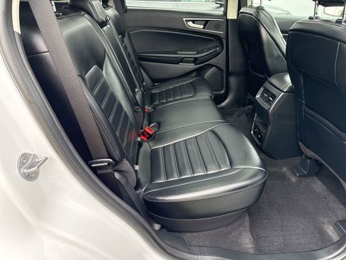Used 2024 Ford Edge SEL w/ Convenience Package AWD/4WD image 19