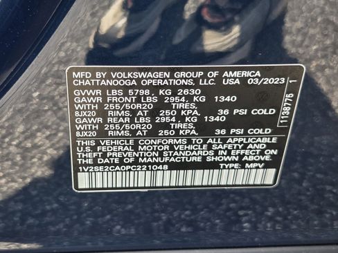 Used 2023 Volkswagen Atlas Cross Sport SEL R-Line image 31