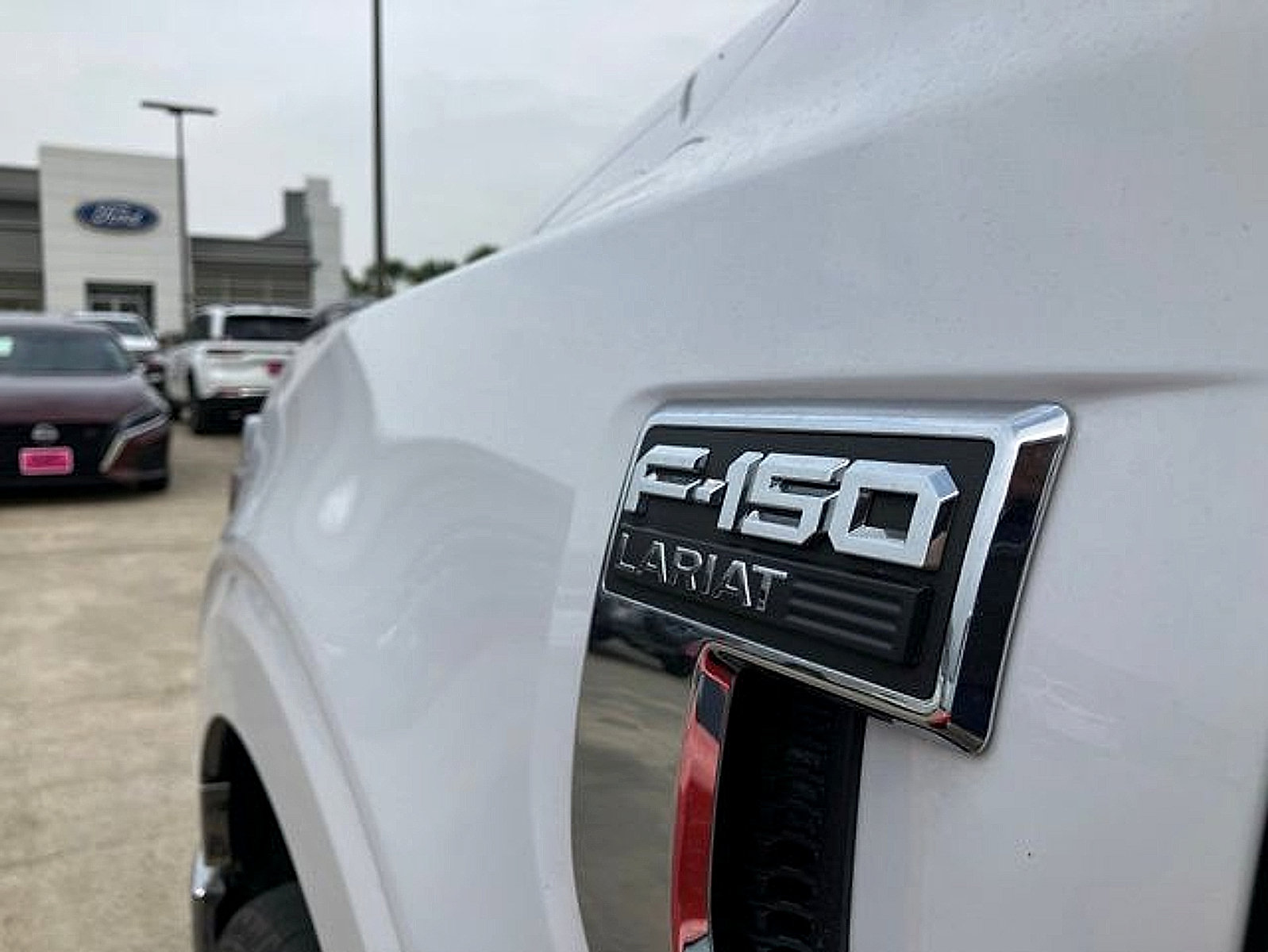 Used 2024 Ford F150 Lariat w/ Equipment Group 502A High AWD/4WD image 31
