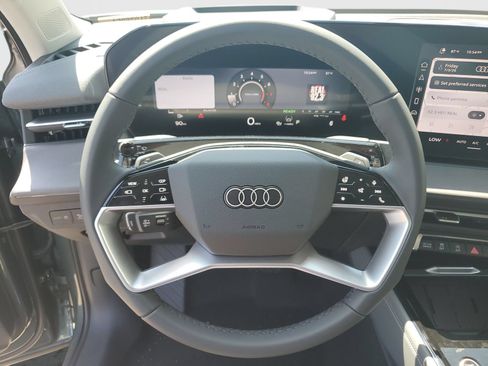New 2026 Audi Q3 quattro 2.0T AWD/4WD image 29