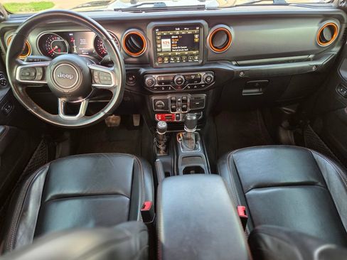 Used 2021 Jeep Gladiator Mojave AWD/4WD image 10