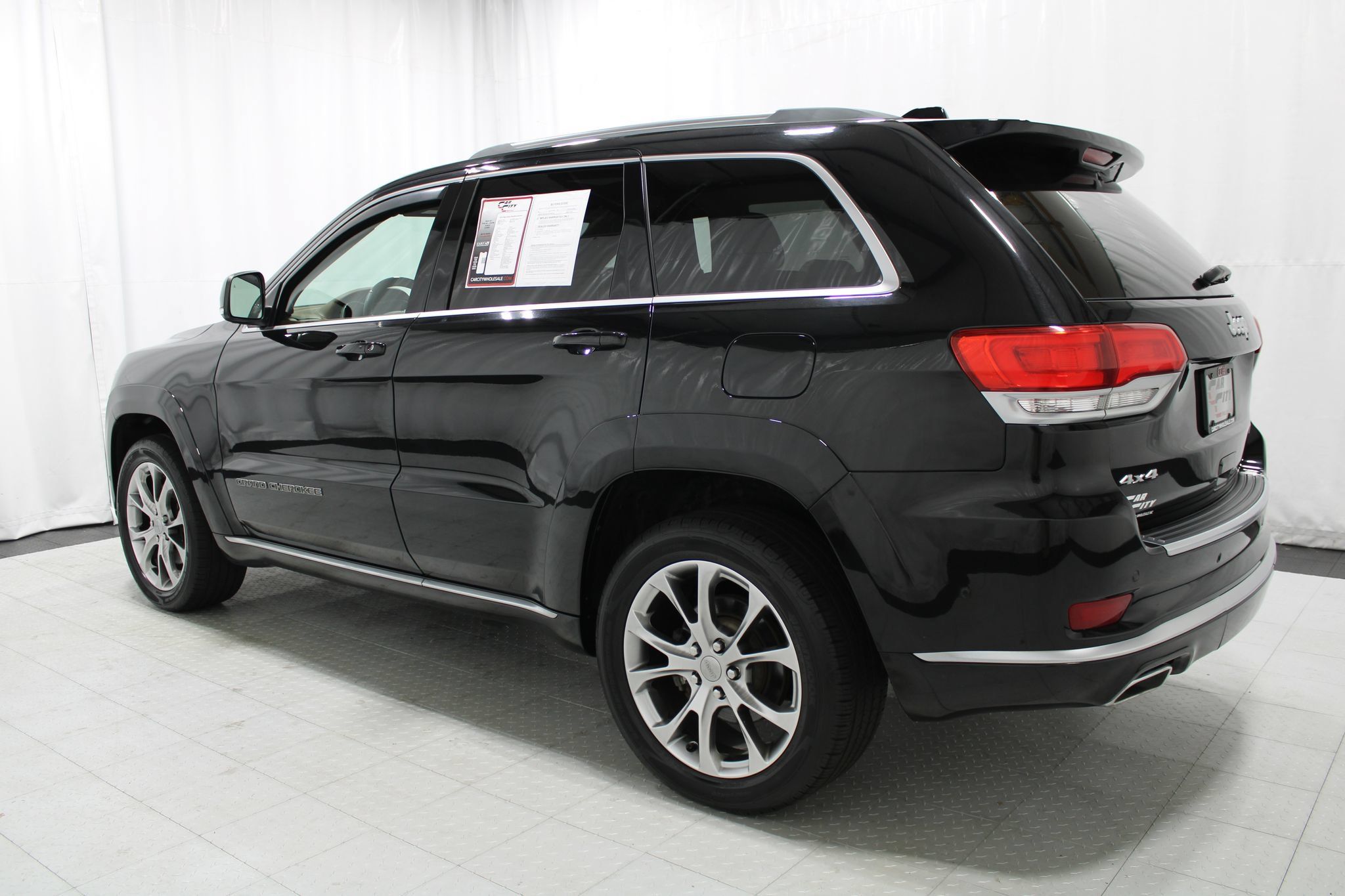 Used 2020 Jeep Grand Cherokee Summit w/ Platinum Series Group AWD/4WD image 8