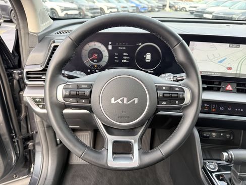 Used 2023 Kia Sportage SX FWD image 21