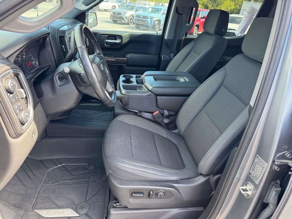 Used 2019 Chevrolet Silverado 1500 RST w/ All-Star Edition AWD/4WD image 13