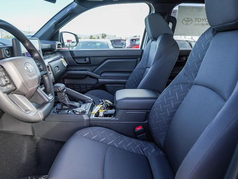 New 2026 Toyota Tacoma SR5 AWD/4WD image 18