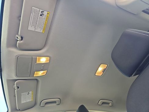 Used 2023 Kia Forte LX image 30