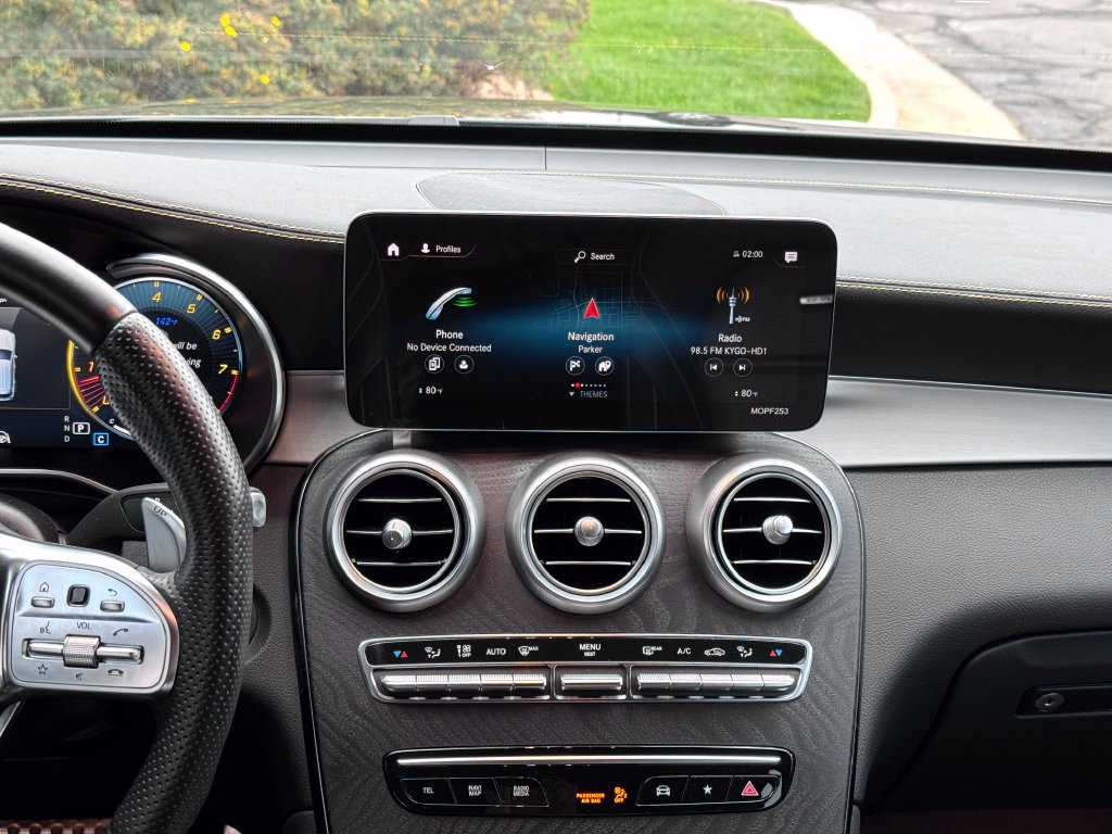 Used 2020 Mercedes-Benz GLC 63 AMG 4MATIC image 31