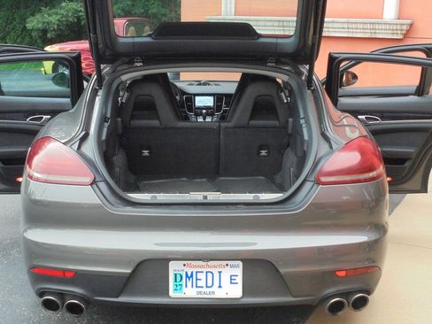 Used 2015 Porsche Panamera 4 AWD/4WD image 35