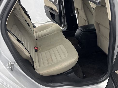 Used 2018 Ford Fusion S image 29