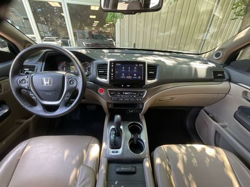Used 2017 Honda Pilot EX-L image 19
