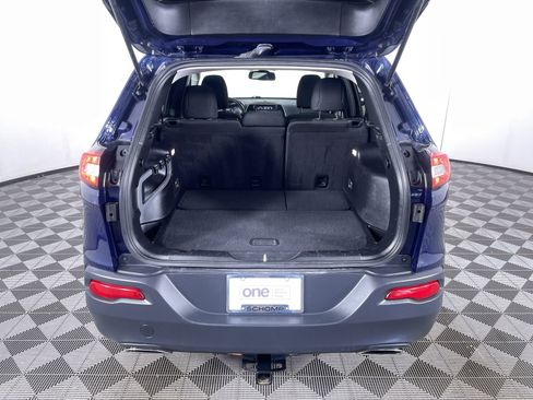 Used 2016 Jeep Cherokee Latitude w/ Cold Weather Group image 26