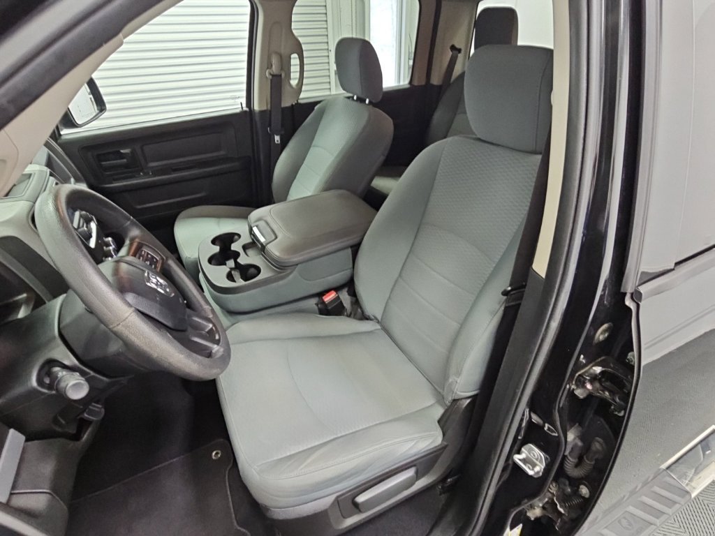 Used 2019 RAM 1500 Tradesman w/ Tradesman SXT Package AWD/4WD image 26