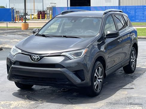 Used 2017 Toyota RAV4 LE w/ All Weather Liner Package AWD/4WD image 5