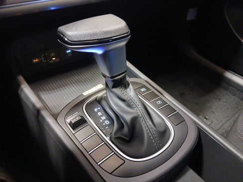 New 2026 Hyundai Kona SE image 21