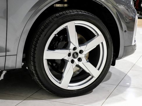 Used 2022 Audi SQ5 Prestige image 51