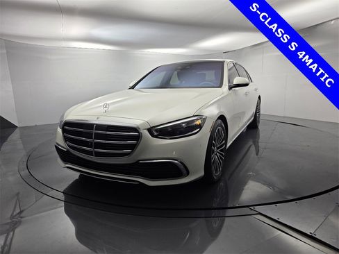 Used 2022 Mercedes-Benz S 580 4MATIC Sedan image 5
