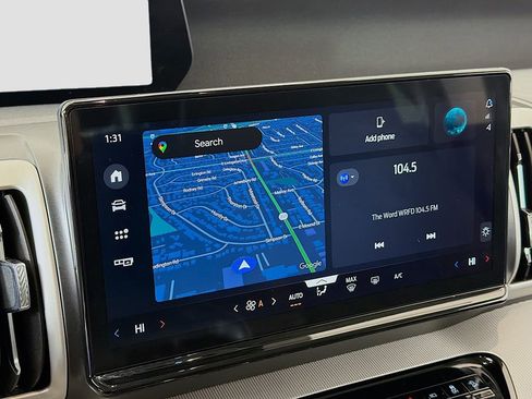 Used 2025 Ford Expedition Active image 33