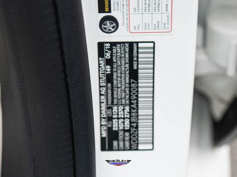 Used 2019 Mercedes-Benz E 300 image 52