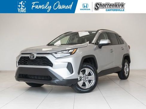 Used 2024 Toyota RAV4 XLE FWD image 1