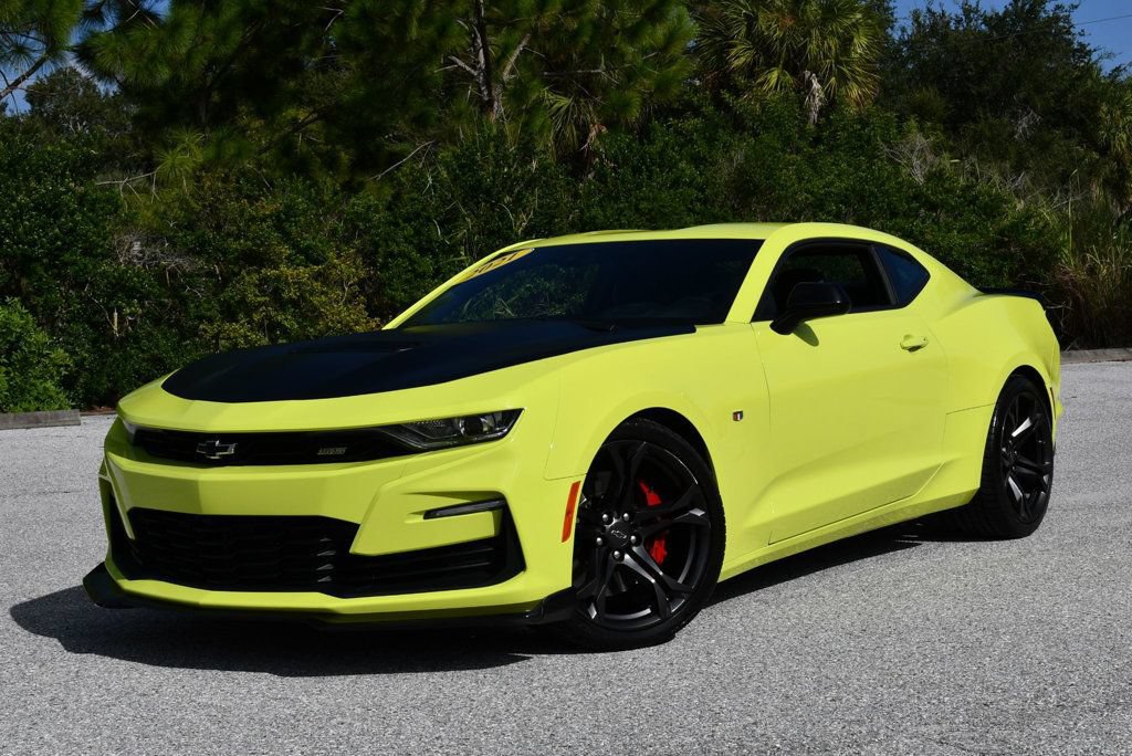Used 2021 Chevrolet Camaro SS RWD image 21