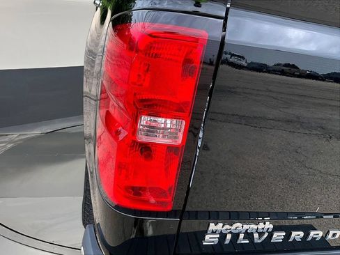 Used 2015 Chevrolet Silverado 1500 LT w/ LT Convenience Package AWD/4WD image 25