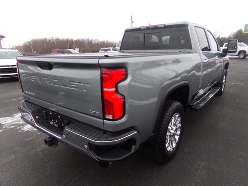 Used 2024 Chevrolet Silverado 3500 LTZ w/ LTZ Premium Package image 5