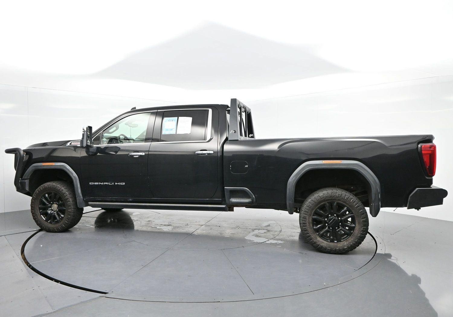 Used 2021 GMC Sierra 3500 Denali w/ Denali Black Diamond Edition AWD/4WD image 5