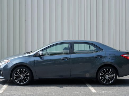 Used 2014 Toyota Corolla S FWD image 39