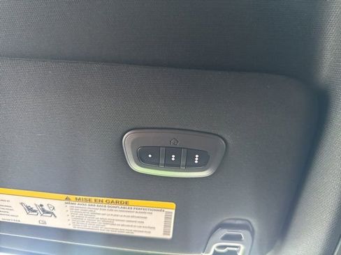 Used 2022 RAM 2500 Limited image 32