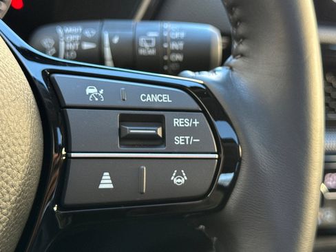 Used 2025 Honda CR-V EX-L image 27