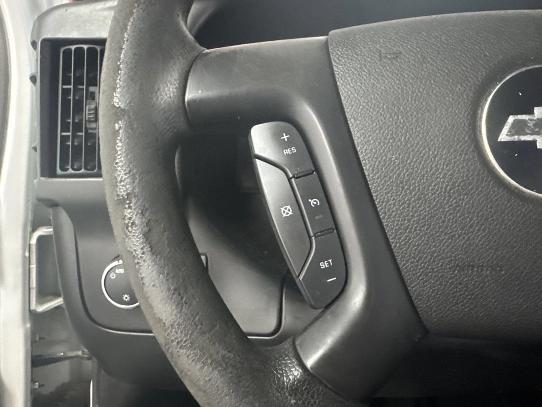 Used 2013 Chevrolet Express 3500 LT w/ LT Preferred Equipment Group RWD image 9