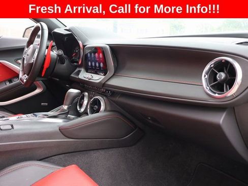 Used 2023 Chevrolet Camaro SS RWD image 8