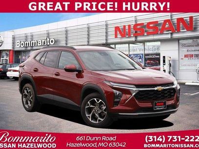 Used 2025 Chevrolet Trax LT