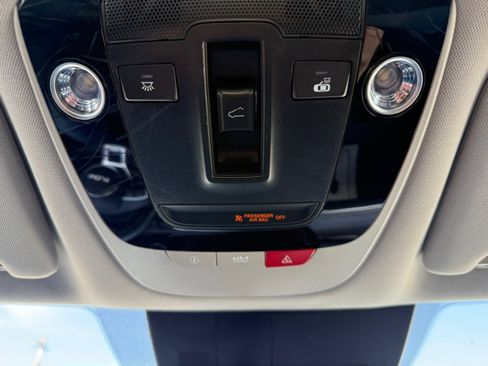 Used 2023 Kia K5 EX image 32