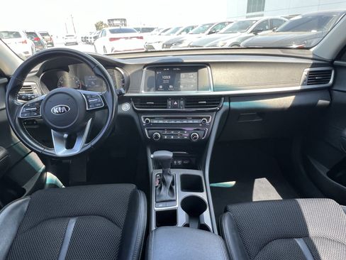 Used 2020 Kia Optima S FWD image 20